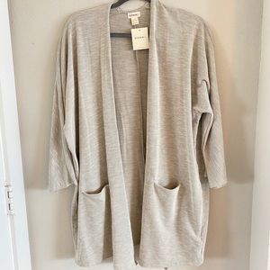 DONNI Ribbed Cardigan Sweater in Gray/Cream